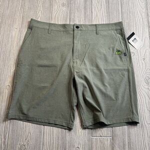 Reef Avalon Walking Shorts Men’s 40W Sage Green Stretch Lightweight New